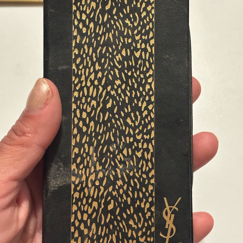 Brand new limited edition YSL makeup palette - Picture 2 of 2